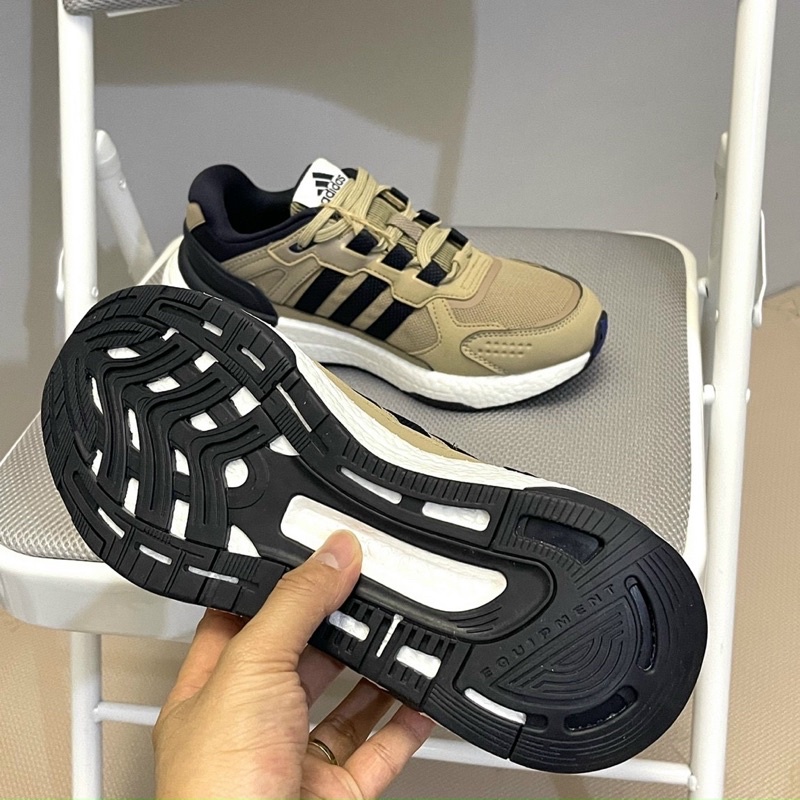 Giày adidas equipment plus nâu vàng DY776