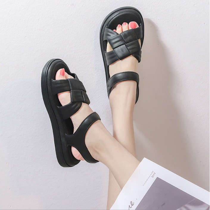Dép nữ sandal đúc nguyên khối siêu bền ,không trơn trượt thích hợp đi chơi đi học mẫu mới năm nay