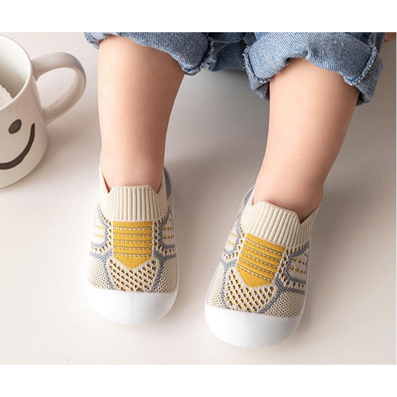 Giày lưới đế mềm cho bé