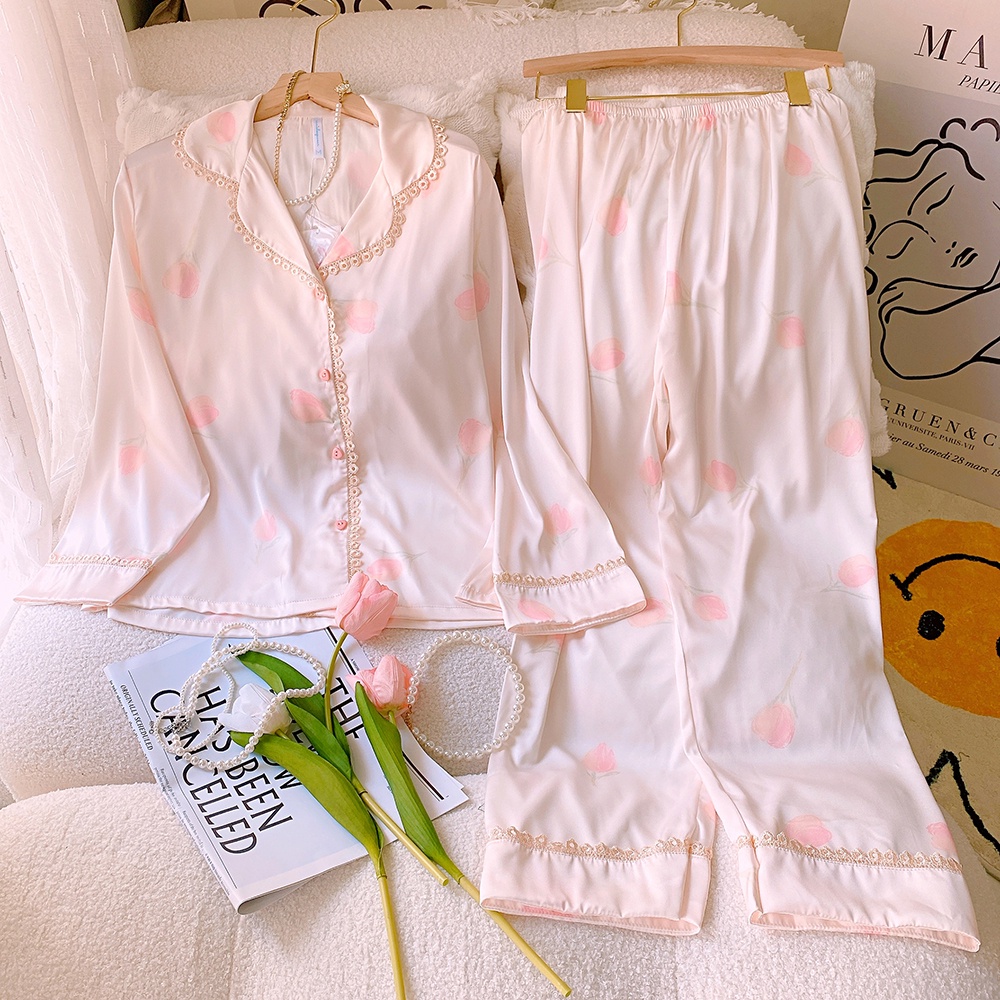 Bộ Pijamas MAI SLEEPWEAR Áo Tay Dài Quần Dài Họa Tiết Hoa Tulip Phối Ren Lụa Mặc Nhà Cao Cấp MS1142