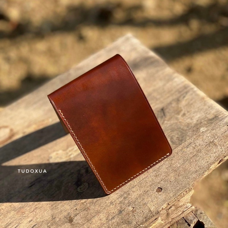 Ví da ngang khắc tên TUDOXUA chất liệu da veg Ý, tặng kèm móc khóa da