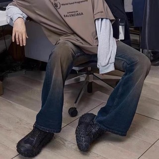 " Doc La " Flared Jeans