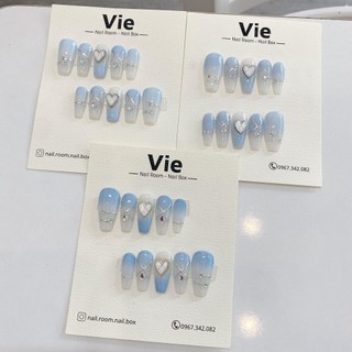 [A35] Nail Box thiết kế xanh ombre chrome bạc