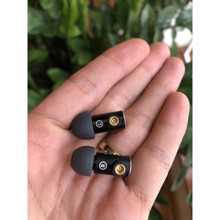 Đôi củ tai nghe Final E4000 MMCX siêu hay