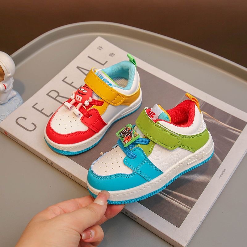 (ORDER TAOBAO) Giày thể thao cho bé trai bé gái cài quai phong cách Hàn Quốc