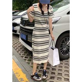 [ SẴN HÀNG] VÁY KẺ LEN CỘC TAY MONGTOGI DÁNG DÀI
