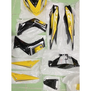  Áo exciter 135 2010 vàng rc dán sẵn tem hàng chính hãng yamaha 