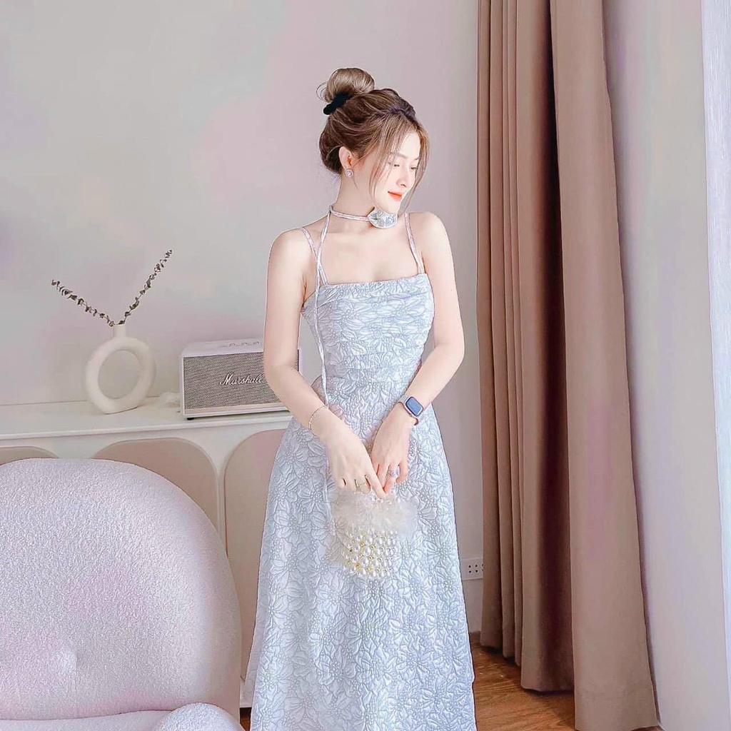 MAXI HOA GẤM ÉP 2S XẾP NGỰC DÂY HOA