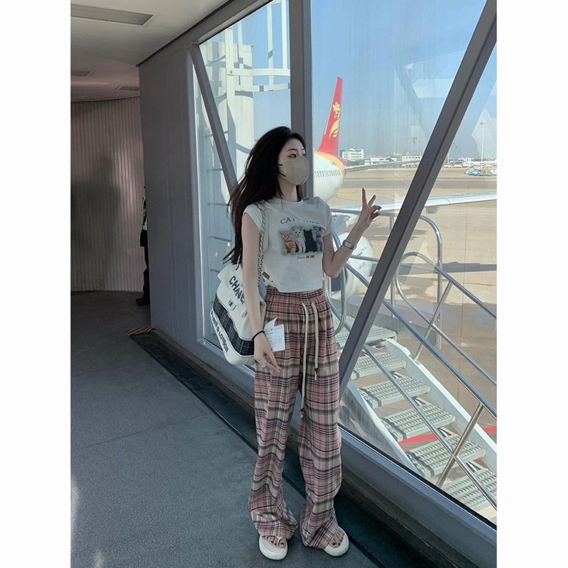 Quần xuông dáng dài hoạ tiết kẻ caro cá tính, quần nữ siêu hack dáng phong cách thể thao