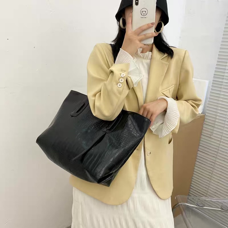 Túi tote đeo vai da sần cao cấp đựng được laptop