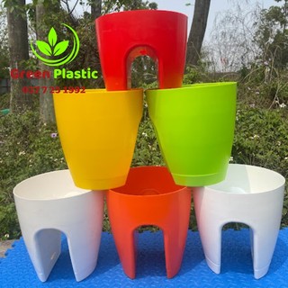1 Chậu Nhựa Kẹp Ban Công Lan Can Trồng Hoa To