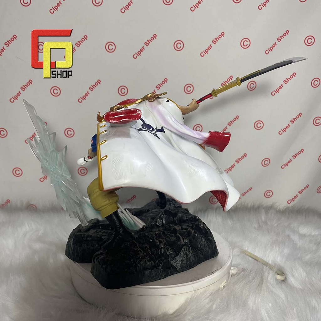 Mô hình Bố Già Râu Trắng - Akainu GK - Figure Newgate One Piece