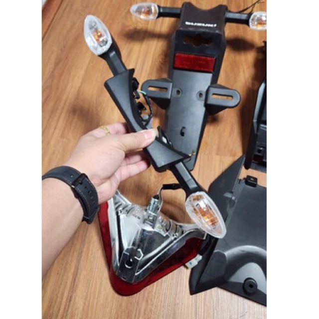 Full bộ đuôi hậu Raider / đèn hậu suzuki satria