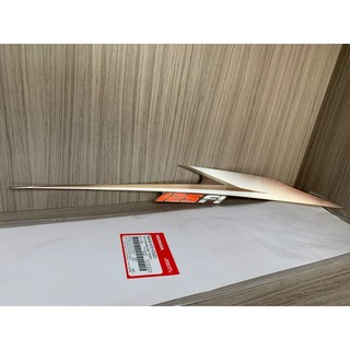 Tem sườn Fu 125 Fi Nâu dưới đời 13 Phải ( xe Nâu Vàng Đồng ) ( 1 lá )