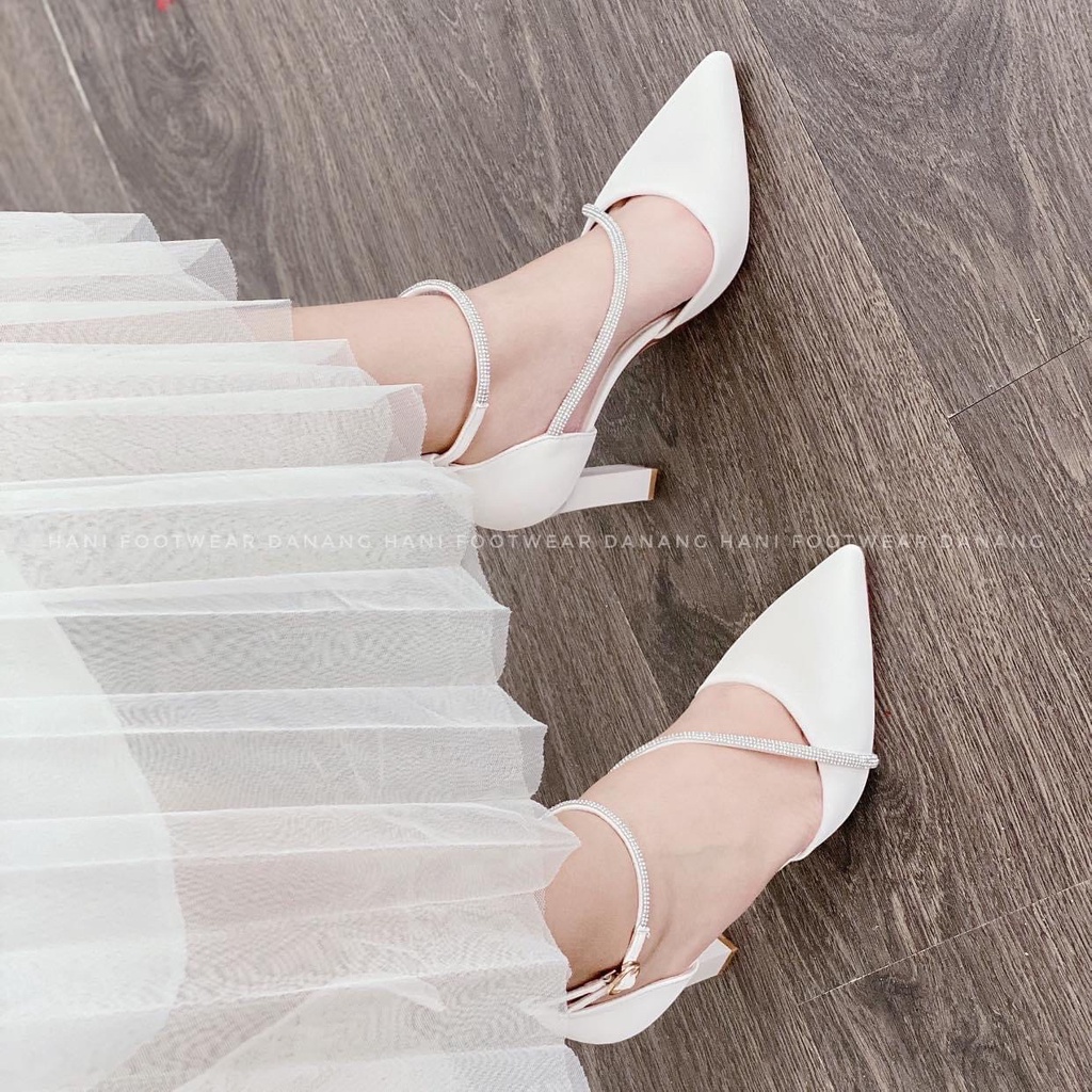 Giày cao gót nữ 7cm ERICA bít gót quai đá cườm chéo quý phái G94
