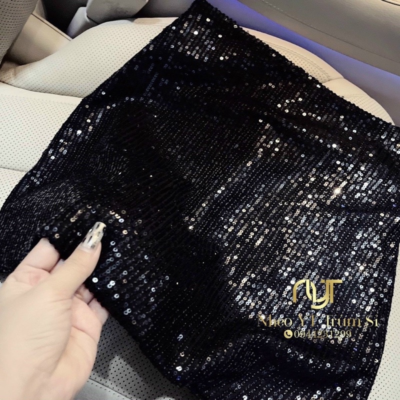 Xả hàng - Chân váy dáng A đính kim sa màu đen CV036 - NhiNhi Shop