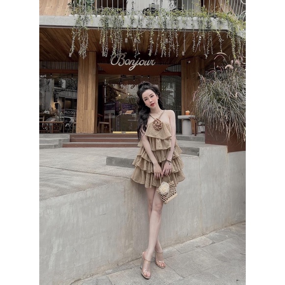 Váy Yếm Công Chúa Ren Tầng Kèm Nơ