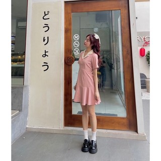 Đầm cổ vest đuôi cá phối