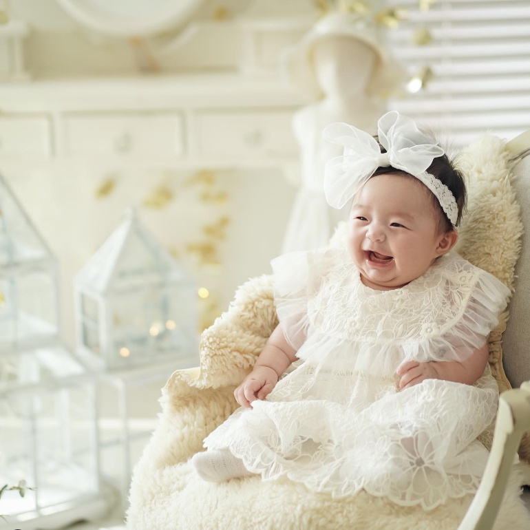 Váy sát nách ren hoa cao cấp LACLARTE thôi nôi , dự tiệc made in Korea cho bé gái thời trang trẻ em BABYKOREA