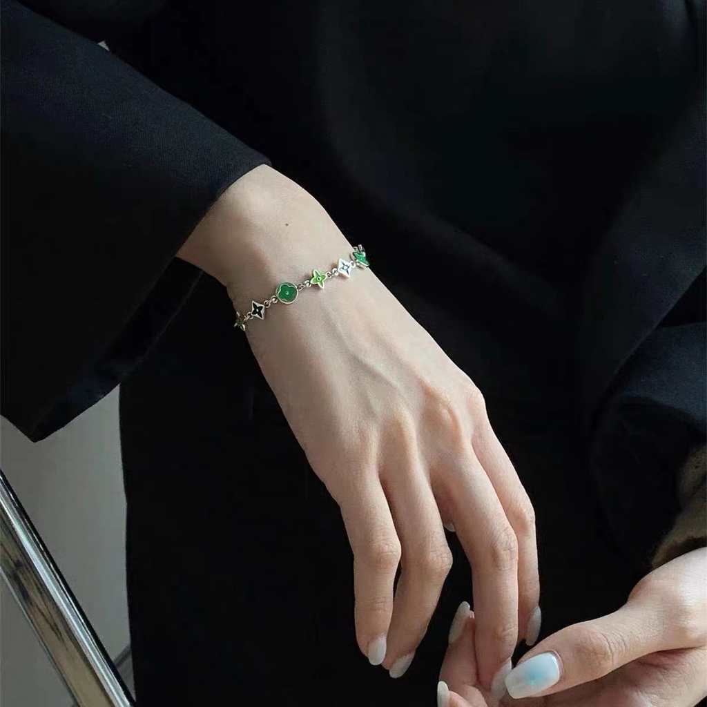 Vòng Tay Mặt Cỏ Bốn Lá Tráng Men Thời Trang Cho Nữ