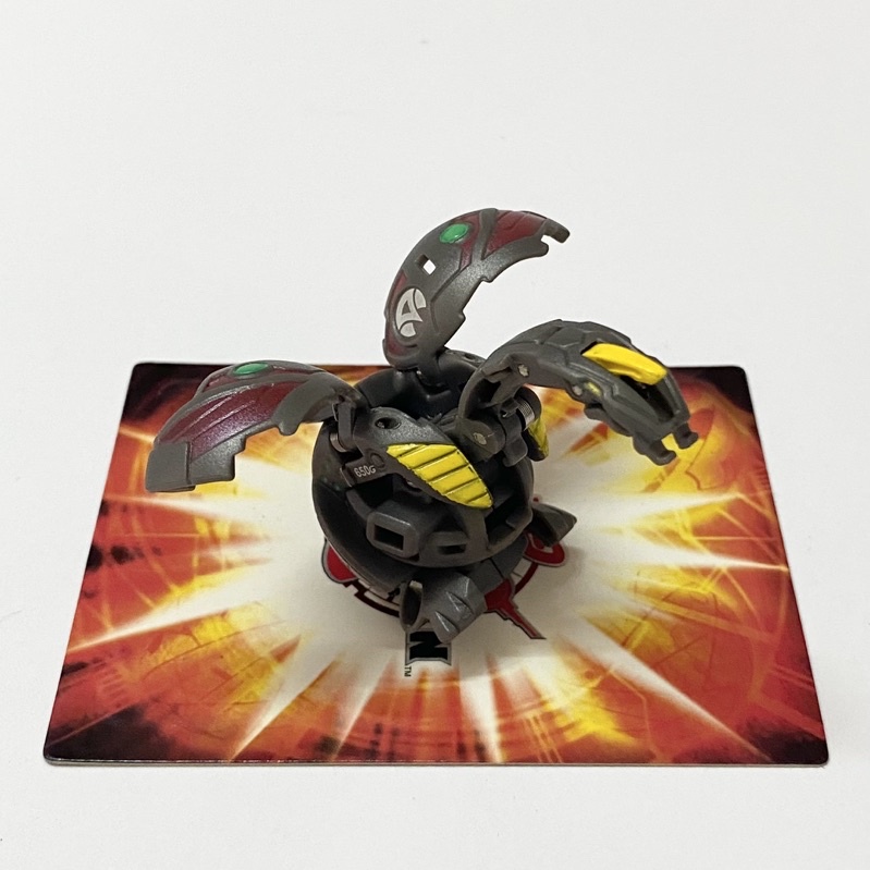 Đồ chơi mô hình Bakugan chính hãng - Cyborg Helios