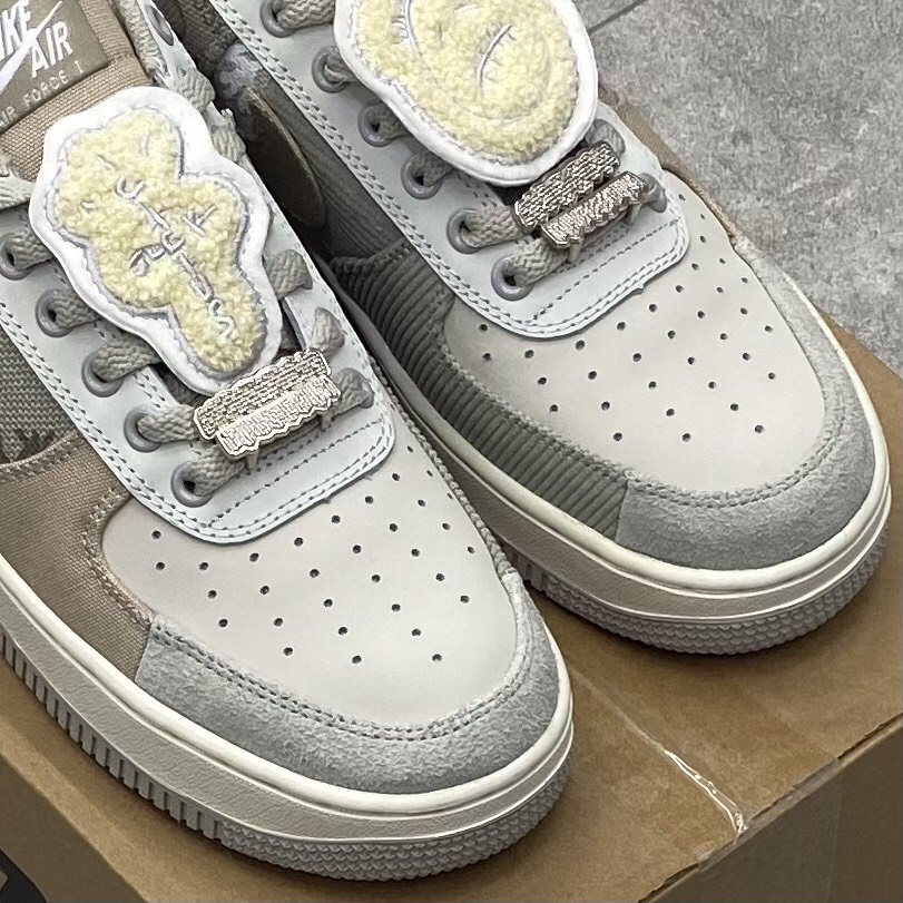 Giày thể thao sneaker  AF1 x Travis Scott Grey White