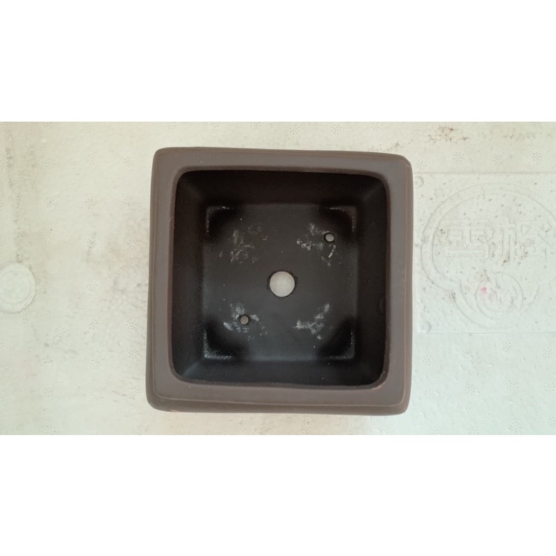 Chậu vuông khum chân quỳ gốm bát tràng