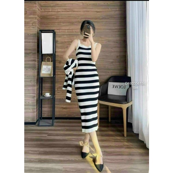 Set áo khoác sọc phối đầm body len 2 dây sang trọng VIENS STORE