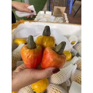 Trái điều/đào vườn chín cây