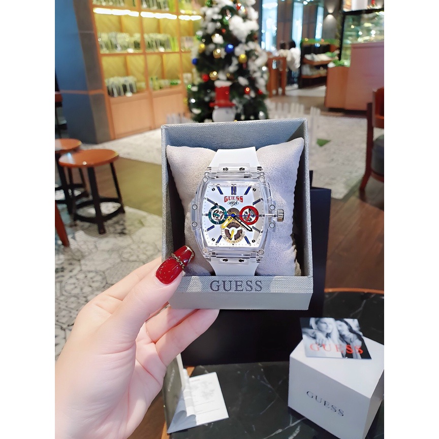 Guess Đồng Hồ Nam,Nữ  .Size: 43mm.Full Box Hãng.Giá Xây Dựng Kênh.Trẻ Trung,Cá Tính