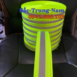 Cuộn vải phản quang màu xanh chuối, cuộn vải cảnh báo, cuộn vải phản quang may quần áo, bản 2.5cm dài 100m