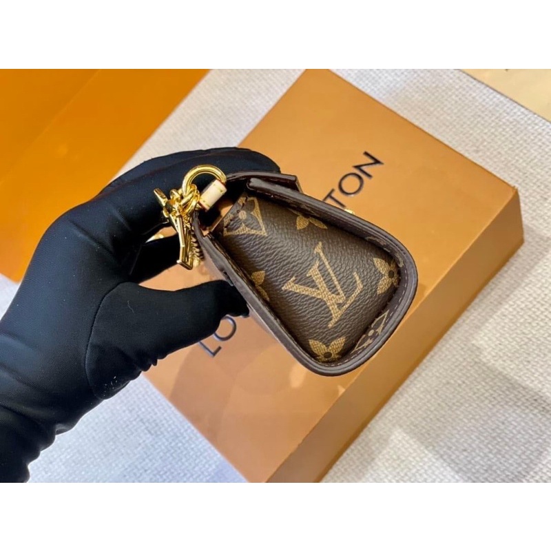 Túi đeo chéo LV MINI VIP FULLBOX NAM CHÂM cho nữ nhỏ gọn 16cm