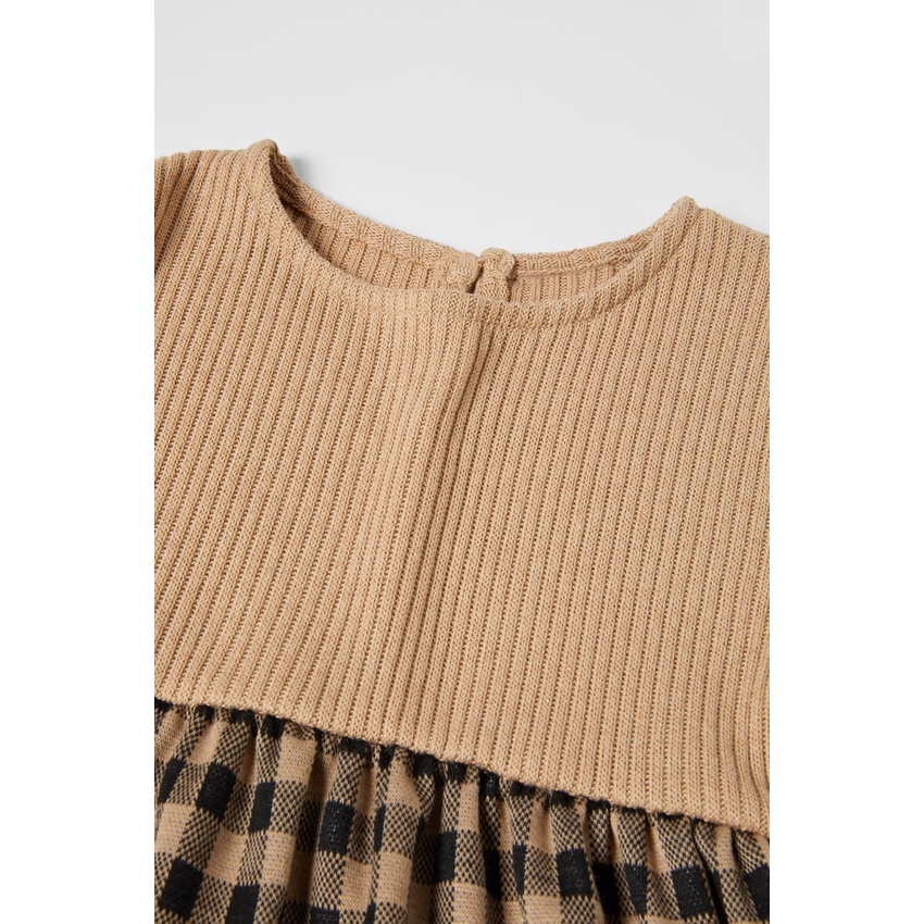 Váy Zara len tăm tông nâu tây mix chân xòe caro cho bé 12-18m