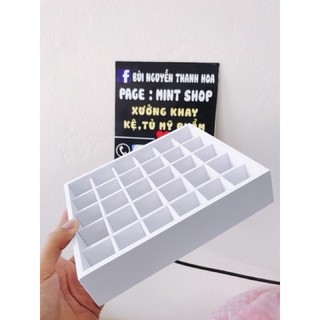 Khay son 30 ô đựng son cho chị em siêu gọn