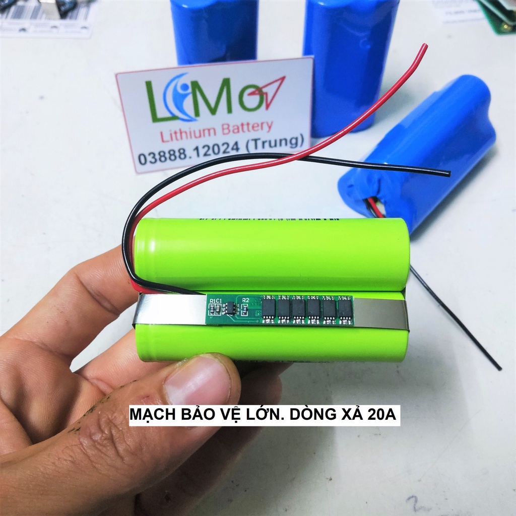 Khối pin tam giác 3,7V - 4,2V dung lượng 7,5AH. Xả cao 20A chuyên dùng độ chế khoan mini, thay pin đèn, mô tơ... - Limo