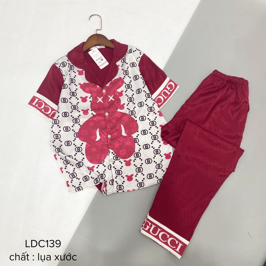 Bộ đồ ngủ lụa xước tay ngắn quần dài hình 3D cao cao cấp, hàng có size LDC139