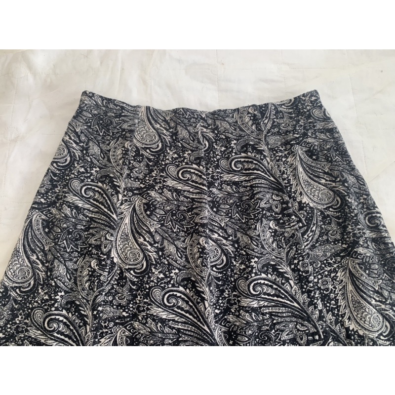 Chân váy xoè V1142 size lớn dáng dài cạp chun giấu hoạ tiết lông công chất vải thun 2hand Nhật si tuyển ảnh thật