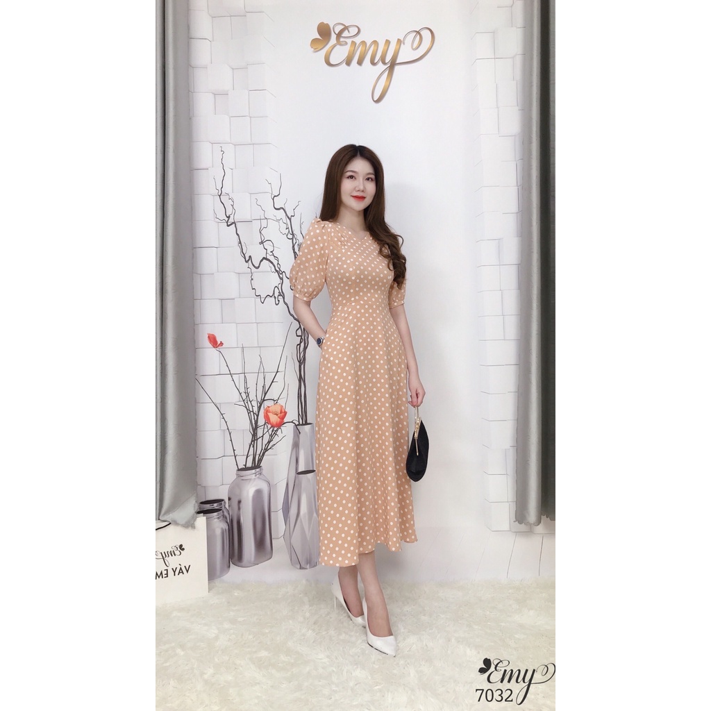 Đầm EMY EM7032 Xoè Chấm Bi Tay Lỡ