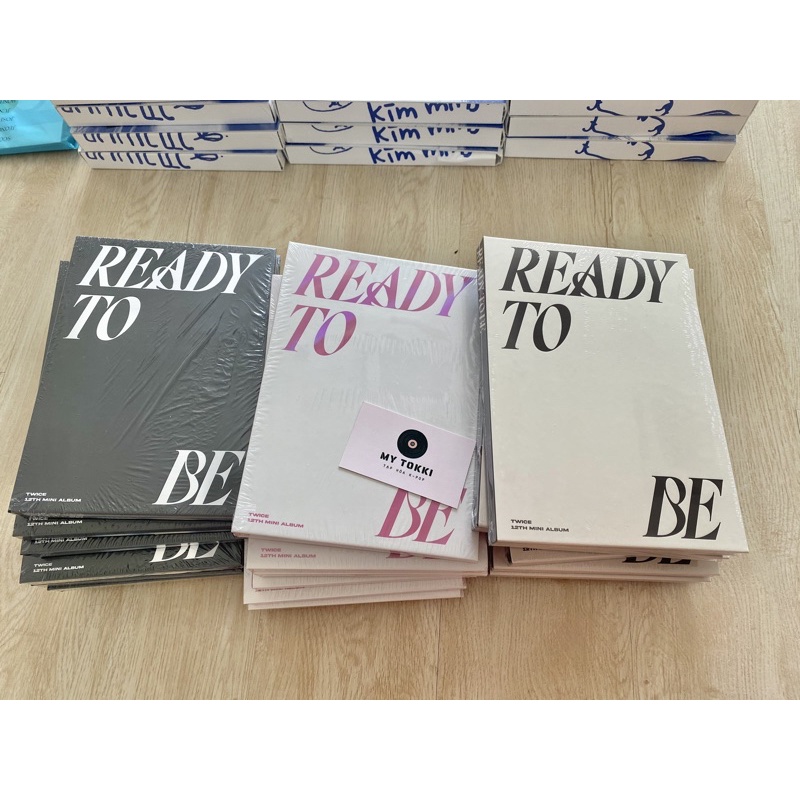 Bộ Tranh Ảnh Album Ready To Be của nhóm Twice