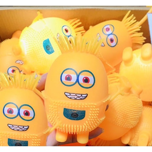 Thú bóp dẻo mini hình con Gấu - con Mực - Minion - Doremon có phát sáng