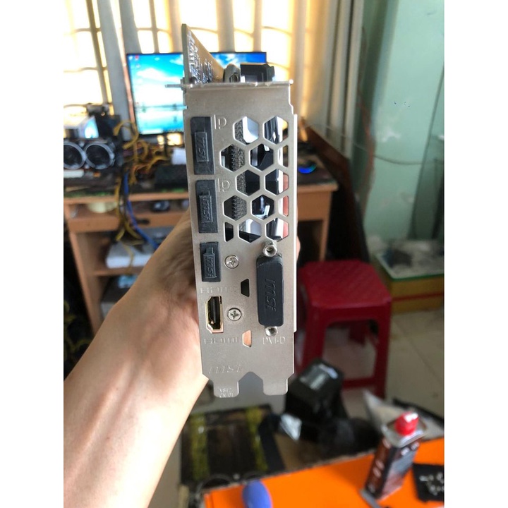 RX 580 ARMOR 8G OC (Card màn hình rời chơi Game)