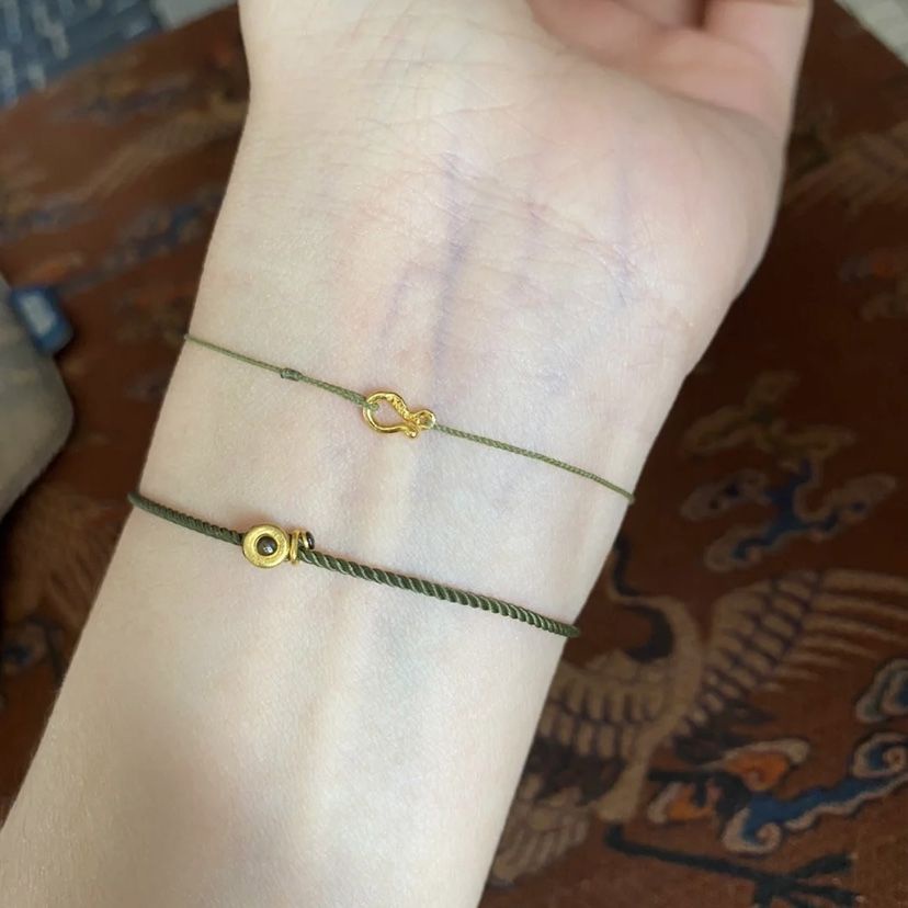 Vòng Tay Xiaohongshu Nhỏ Đơn Giản Màu Vàng Kim Vỡ Phong Cách Tươi Tắn Nhỏ Nhắn Cho Cặp Đôi