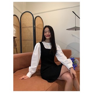 Yếm tweed nhũ đen