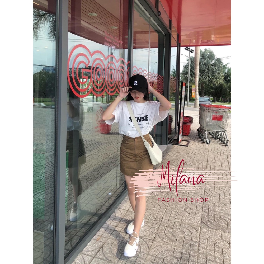 Chân váy chữ A , chân váy kaki lưng cao dáng xòe màu be màu đen khóa trước kèm quần trong chất liệu Milana Closet