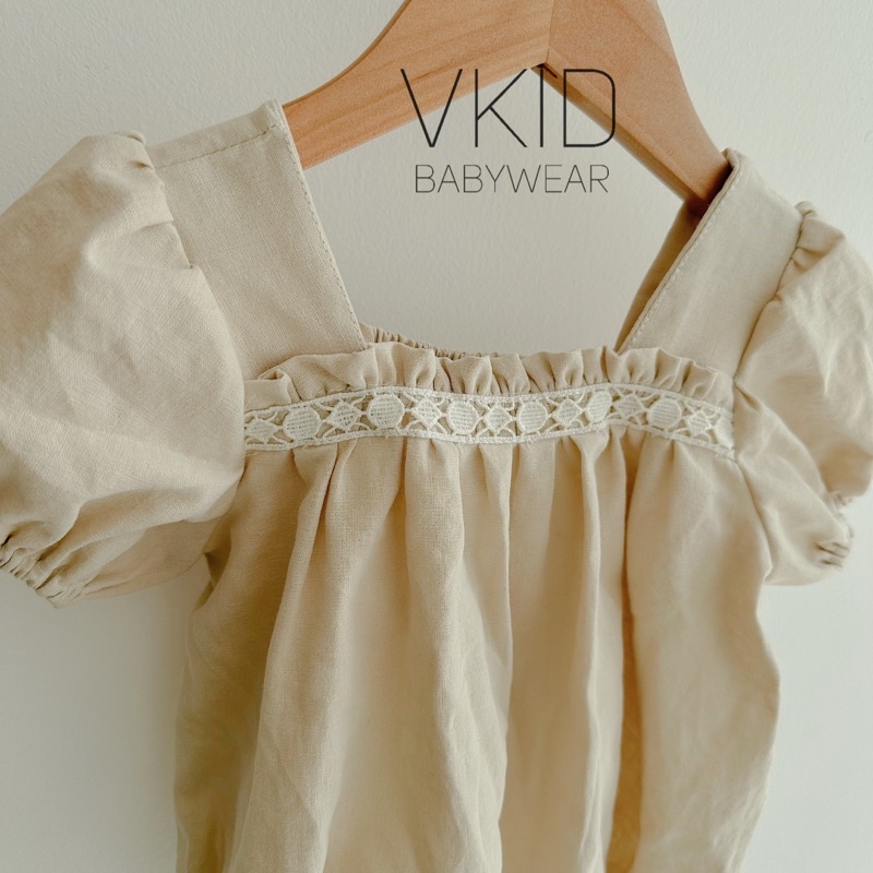 V25 Bodysuit nhún ngực pha ren tay bồng điệu đà cho bé gái size 5-13kg chất thô cara mềm mát