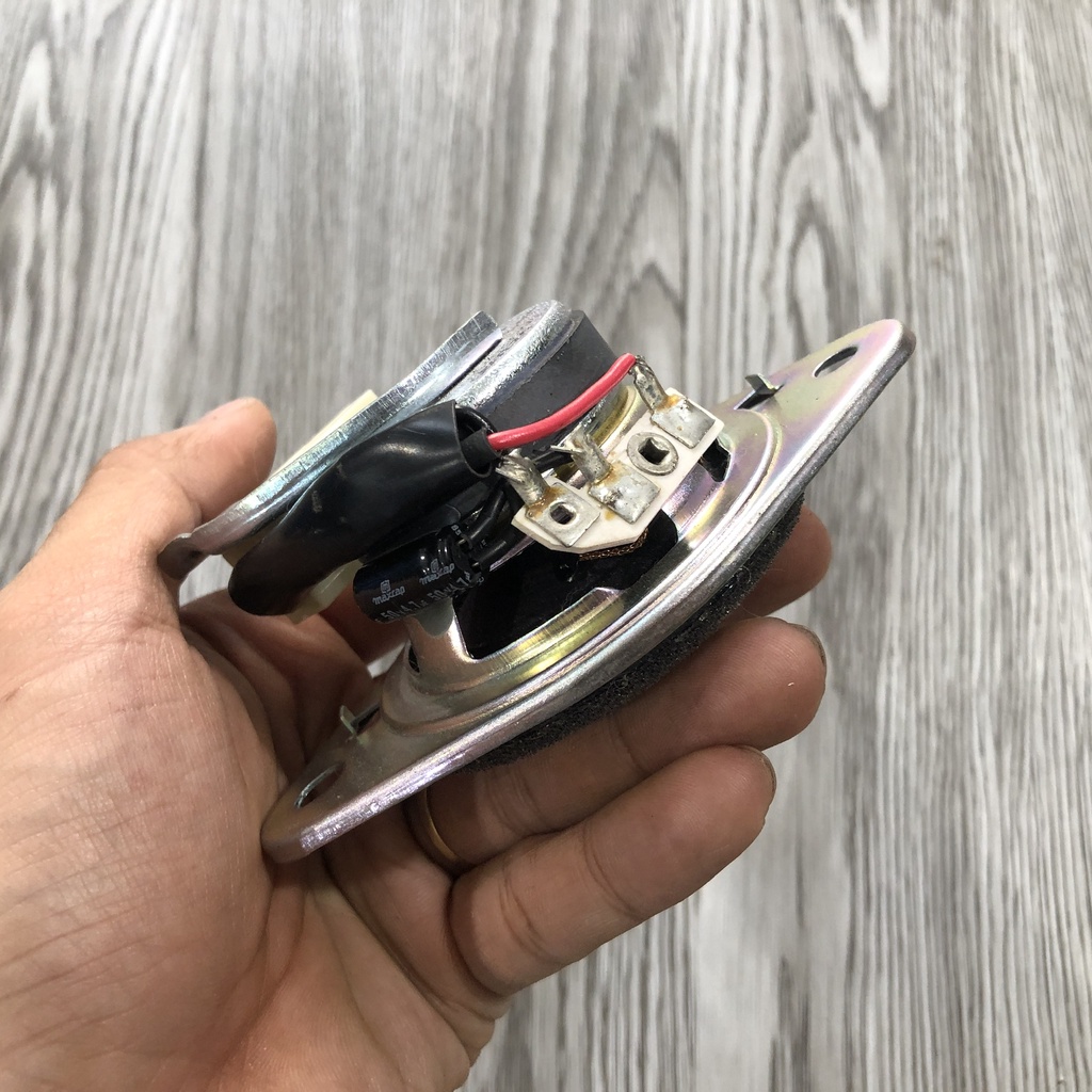 Loa center xe Toyota Land Cruiser 8ohm 9w 2.5″ có tụ phân tần