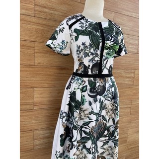 Đầm chất vải poly  dư xịn  🍀🍀🍀