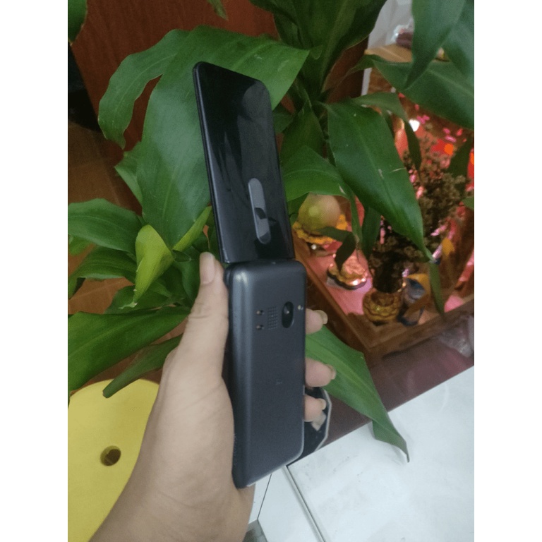 Điện thoại Kyocera Gratina 4G KYF31