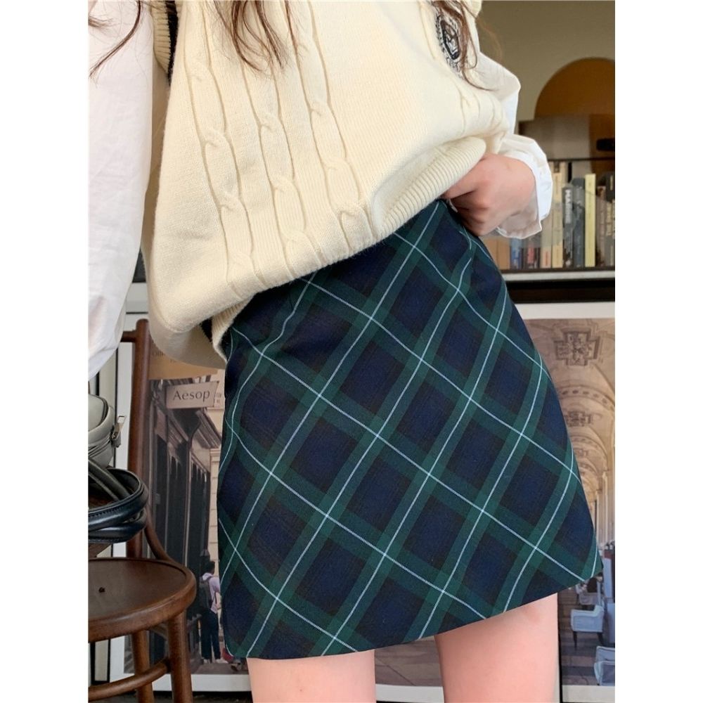Chân Váy Chữ a Kẻ Sọc Caro Màu Xanh Lá Đậm Phong Cách Retro Thời Trang Mùa Thu Mới
