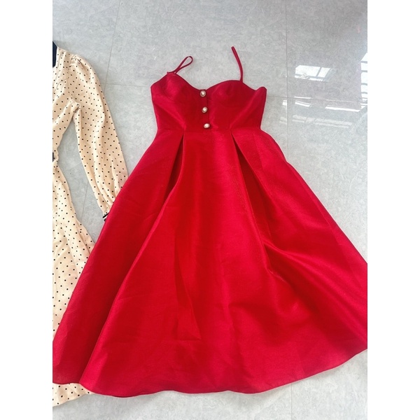 Váy Lép trắng tron size M giá gốc 950k premium Lép []